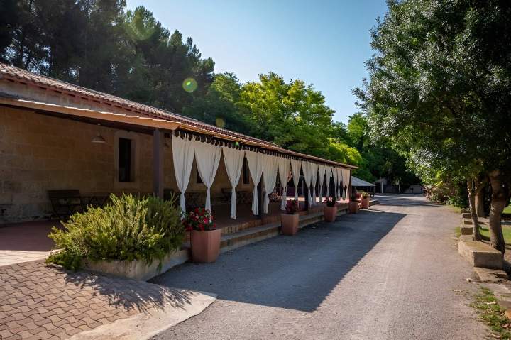 Salle à louer pour une réception de mariage Marsillargues