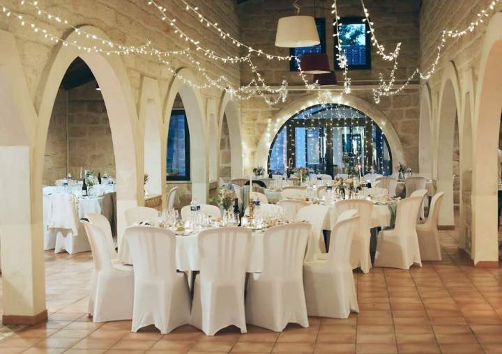 Salle de réception de la Manade Occitane décorée Marsillargues